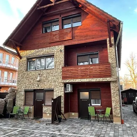 Vendégház New Beachapartman 3*