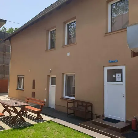 New Beachapartman بيت ضيافة